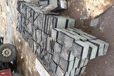 锡林郭勒盟高价新能源电池回收-上门回收报废电池-废铅酸电池回收